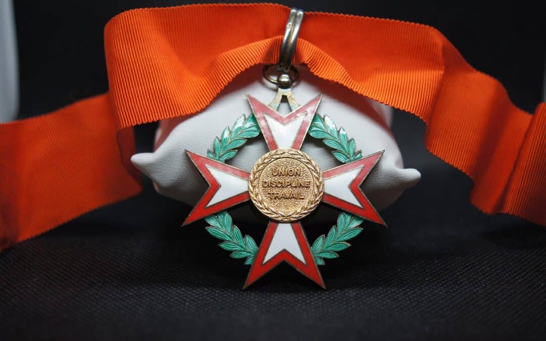 Les meilleurs objets personnalisés à offrir lors des cérémonies militaires